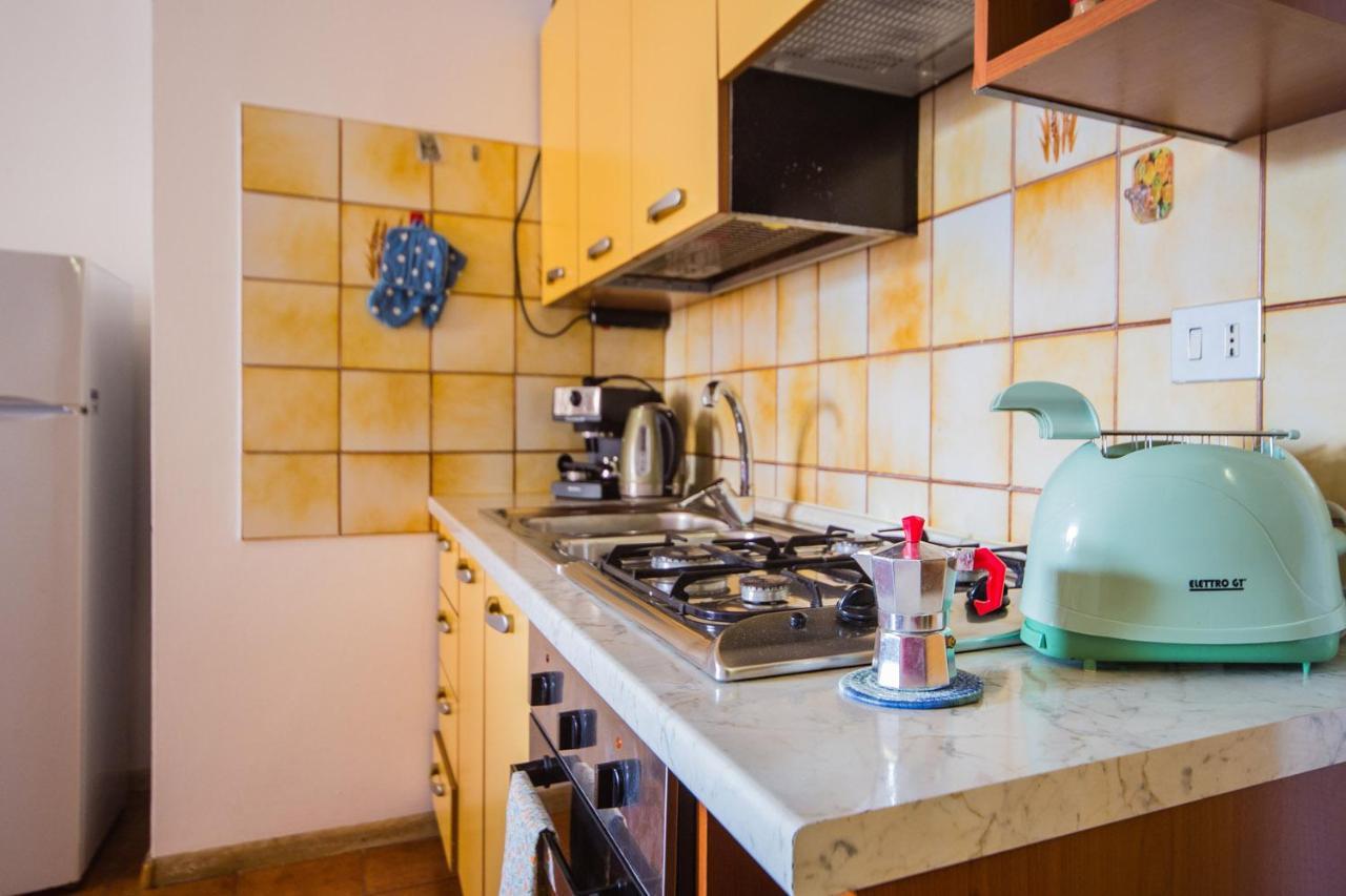 Casa Goletta Soggiorno Per 4 A 2 Minuti Dalla Spiaggia Iunq0334 Cala Gonone Luaran gambar