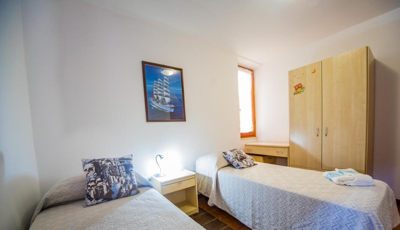 Casa Goletta Soggiorno Per 4 A 2 Minuti Dalla Spiaggia Iunq0334 Cala Gonone Luaran gambar