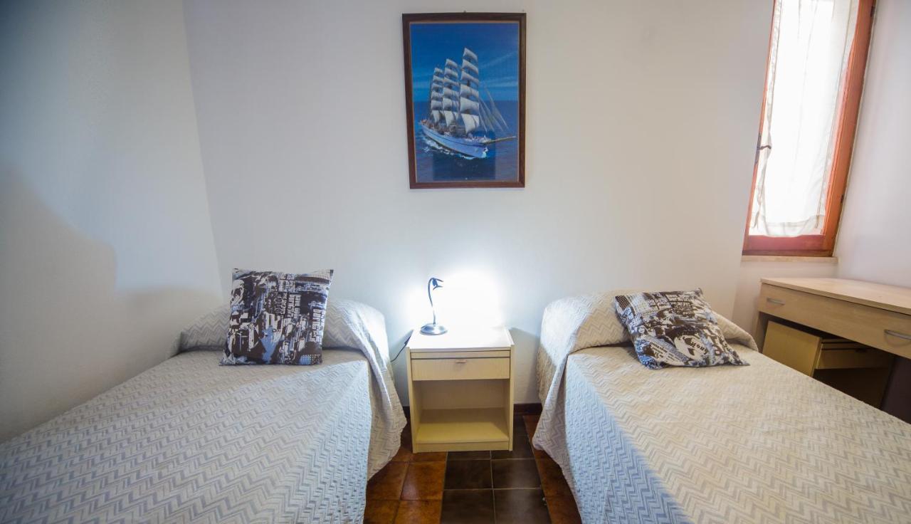 Casa Goletta Soggiorno Per 4 A 2 Minuti Dalla Spiaggia Iunq0334 Cala Gonone Luaran gambar